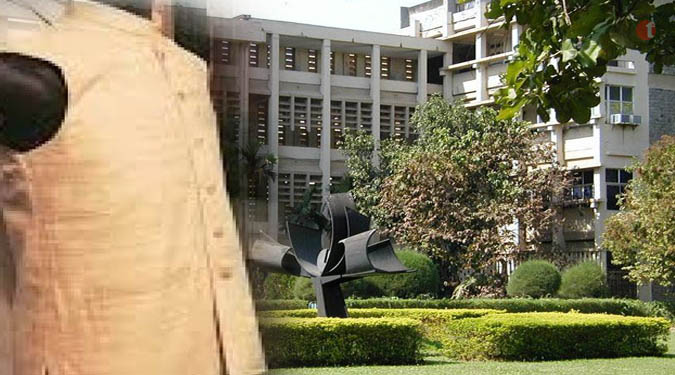 IIT-Bombay chooses khadi as convocation robe