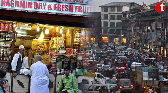 Kashmir continued to remain curfew-free