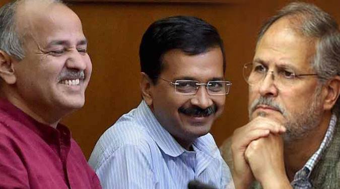 “आप” सरकार अपनी ज़िम्मेदारियों से पीछे हटी?