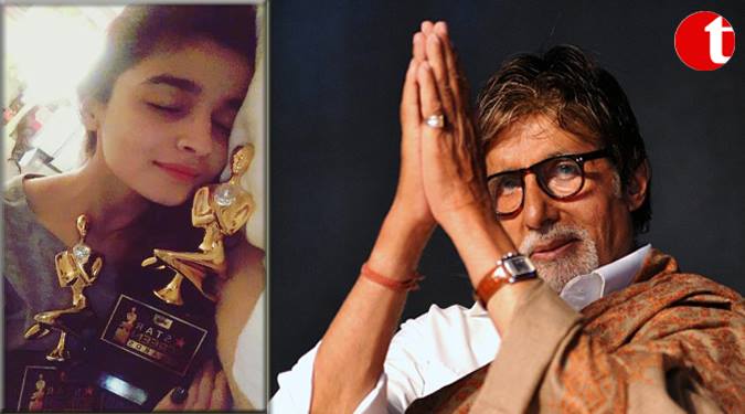 Big B, Alia win top honours at Star Screen awards