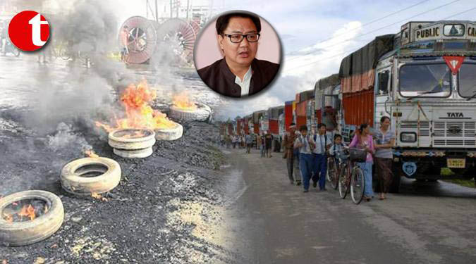 रिजिजू ने मणिपुर सरकार से हालात सामान्य करने को कहा