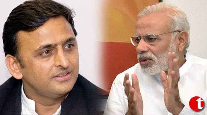 कैशलेस लेन-देन का कोई इंतजाम नहीं किया मोदी सरकार ने : अखिलेश