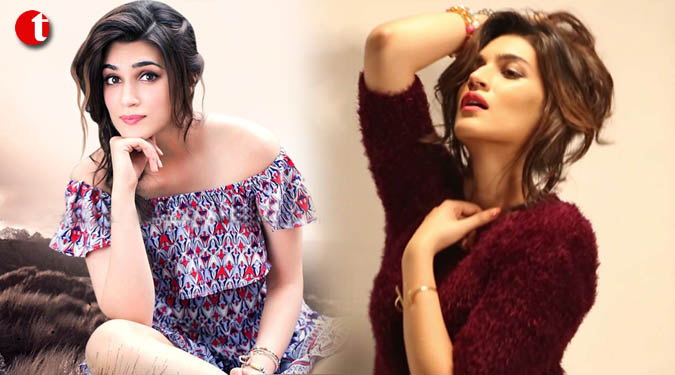 Proud that I've no godfather in Bollywood, says Kriti Sanon