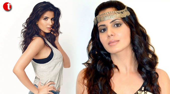 Films are made of characters, not on one person: Kirti