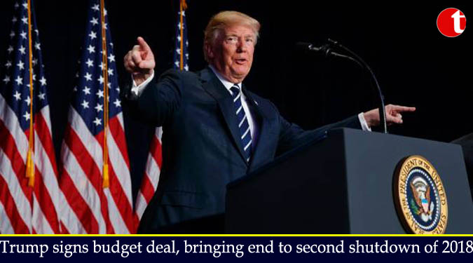 Trump signs budget deal, bringing end to second shutdown of 2018