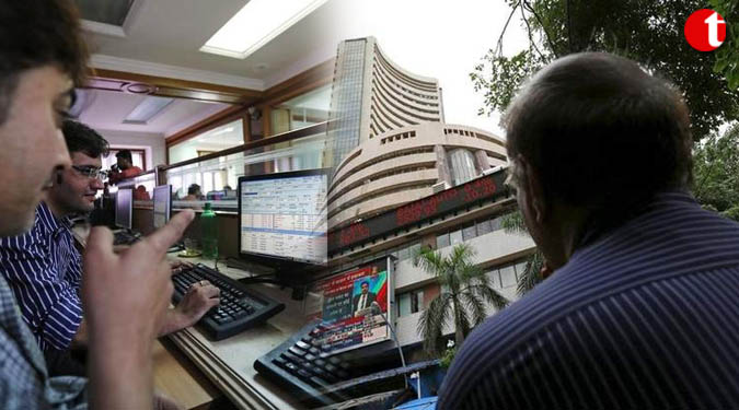 Sensex rallies 300 pts, metal stocks rebound