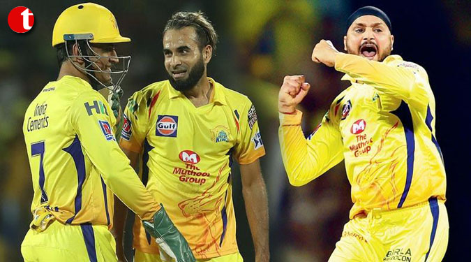Harbhajan, Tahir maturing like old wine: Dhoni