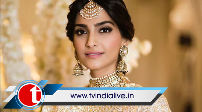 Sonam Kapoor to share style secrets via web series