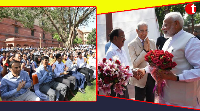PM Modi thanks PMO staff, their families for support