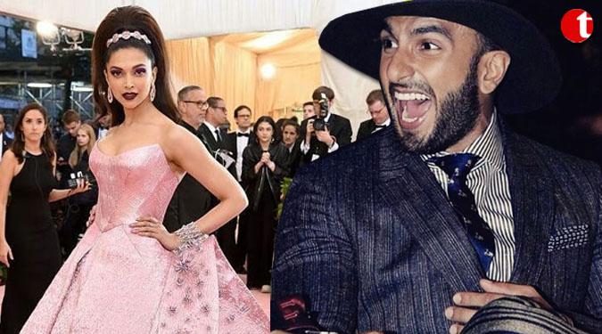 Ranveer Singh in awe of Deepika's Met Gala look