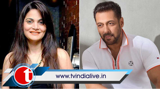 Complaint of cheating against Salman Khan, sister Alvira, six others