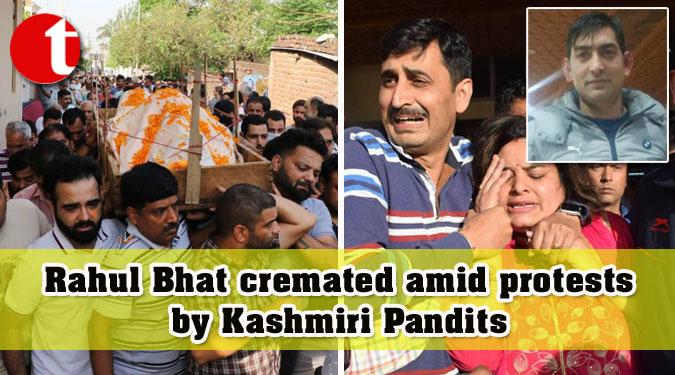 Rahul Bhat cremated amid protests by Kashmiri Pandits