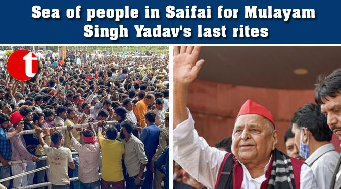 Sea of people in Saifai for Mulayam Singh Yadav's last rites