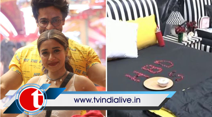 'Bigg Boss 16': Tina decorates bed with petals for Shalin's birthday