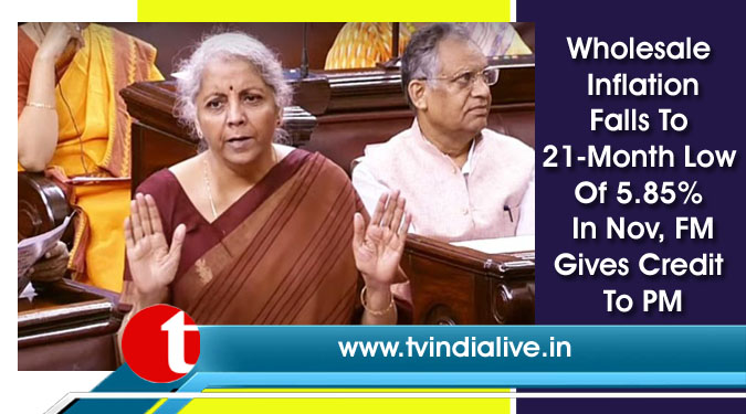 Wholesale Inflation Falls To 21-Month Low Of 5.85% In Nov, FM Gives Credit To PM