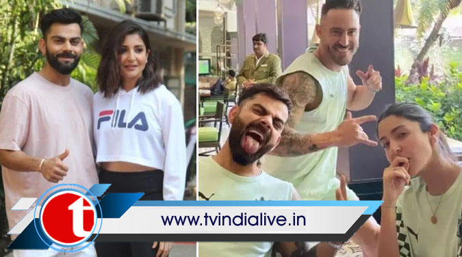 'Virushka' poses with Faf du Plessis, actress calls it 'fresh lime soda' band