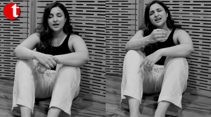 Parineeti impresses fans again, sings Abida Parveen’s ‘Tu Jhoom’